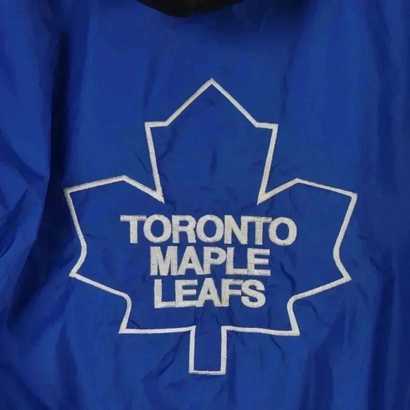 Vintage Toronto Maple Leafs Jacket Blue Hooded Insulated Size Medium - Picture 7 of 14